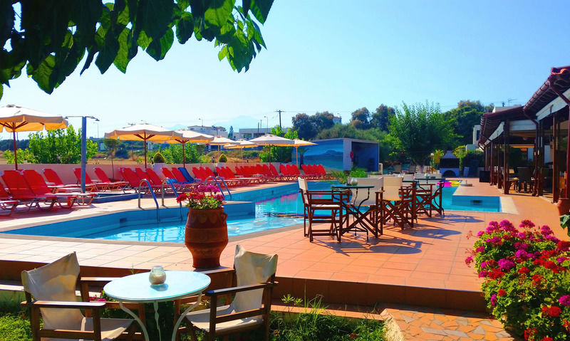 Amnissos Hotel Pigianos Kampos  Екстериор снимка