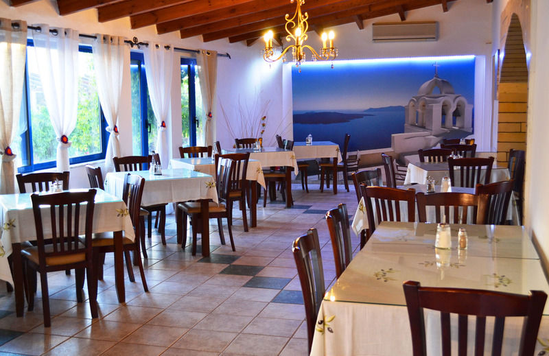 Amnissos Hotel Pigianos Kampos  Екстериор снимка