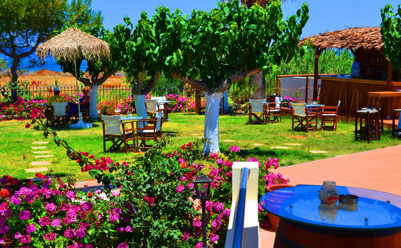 Amnissos Hotel Pigianos Kampos  Екстериор снимка